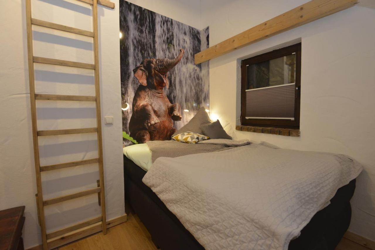 Eifel Kate, Relaxen Mit Sauna Und Whirlpool 克罗嫩堡 外观 照片