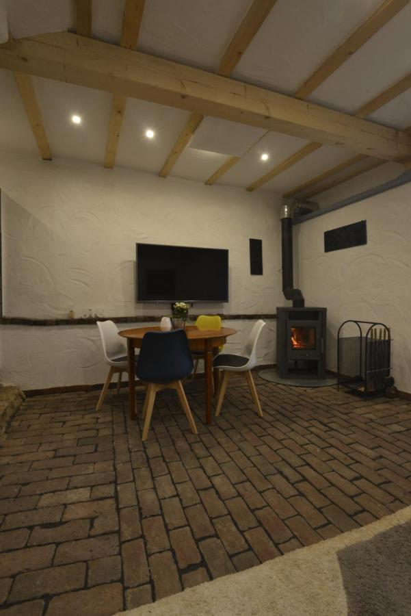 Eifel Kate, Relaxen Mit Sauna Und Whirlpool 克罗嫩堡 外观 照片