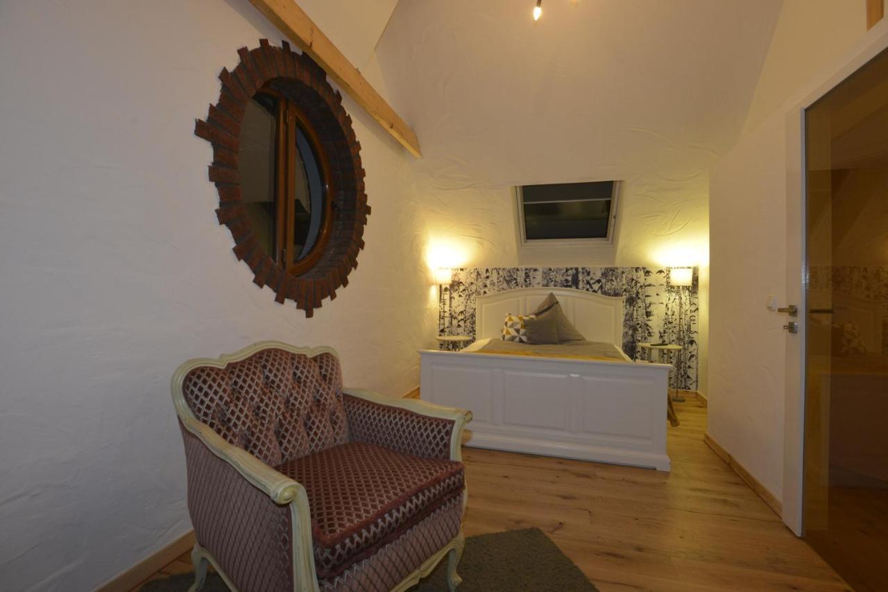 Eifel Kate, Relaxen Mit Sauna Und Whirlpool 克罗嫩堡 外观 照片